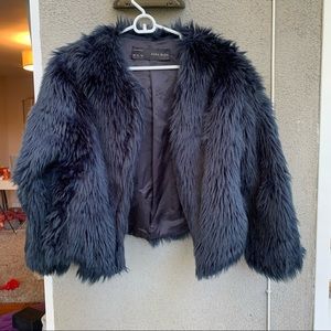 Zara Cropped Faux Fur Navy Blue Jacket Size M/L